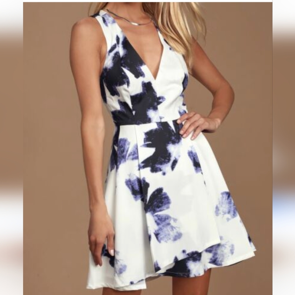 Lulu's Seeing Chic Blue and Ivory Skater Dress NWT